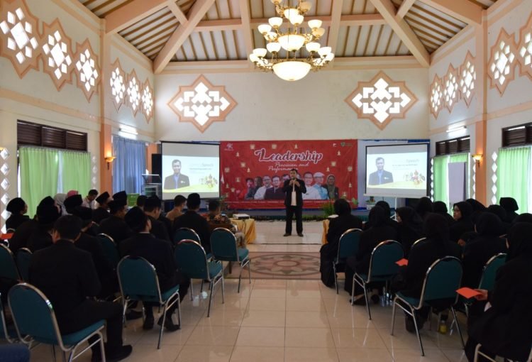 64 Mahasiswa Bakti Nusa Rancang Kepemimpinan Masa Depan